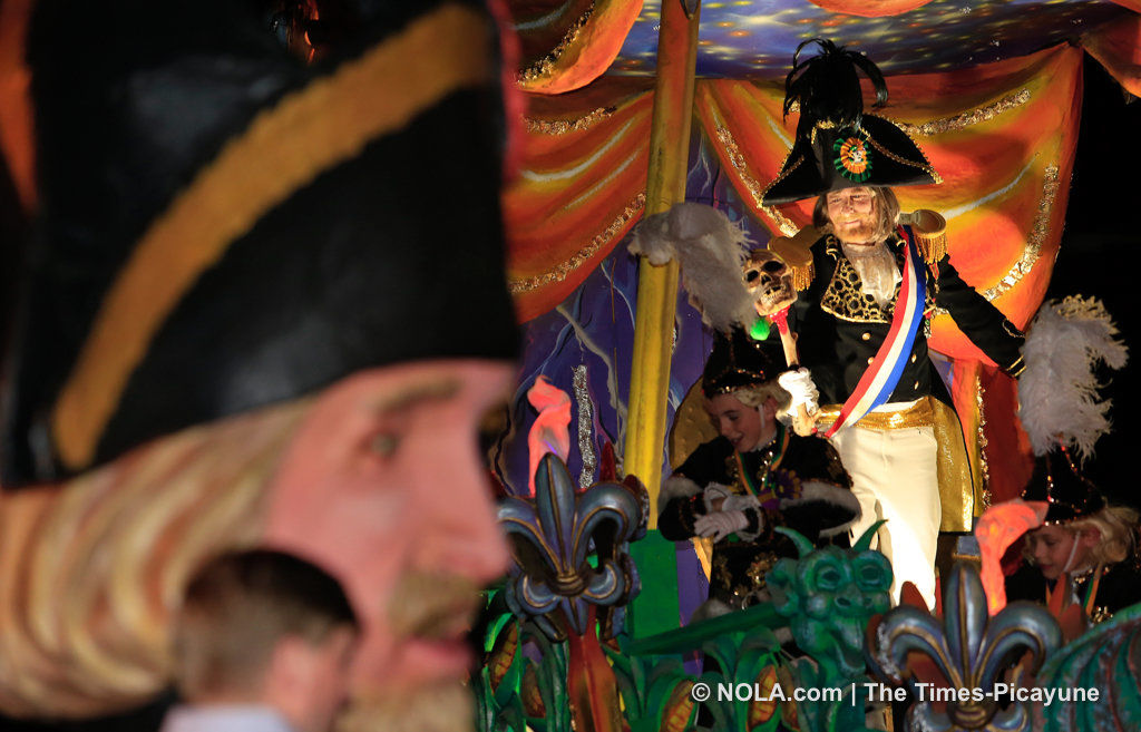 Krewe d'Etat rolls in New Orleans: See Mardi Gras parade photos